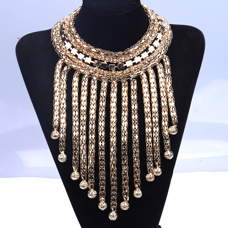 Fashion texture multilayer metal chain necklace