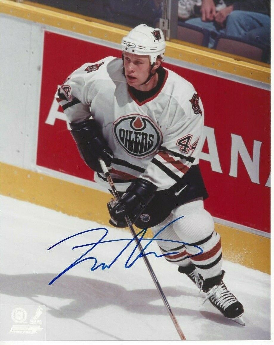 Janne Niinimaa Autographed 8x10 Edmonton OilersB971