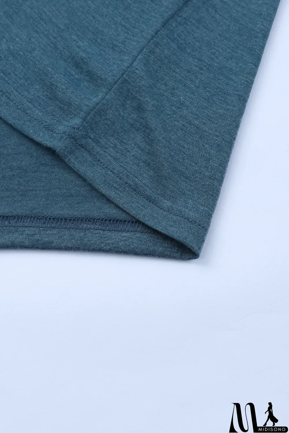 MidiSono - Blue Solid Basic Crewneck Short Sleeve Men's T-shirt