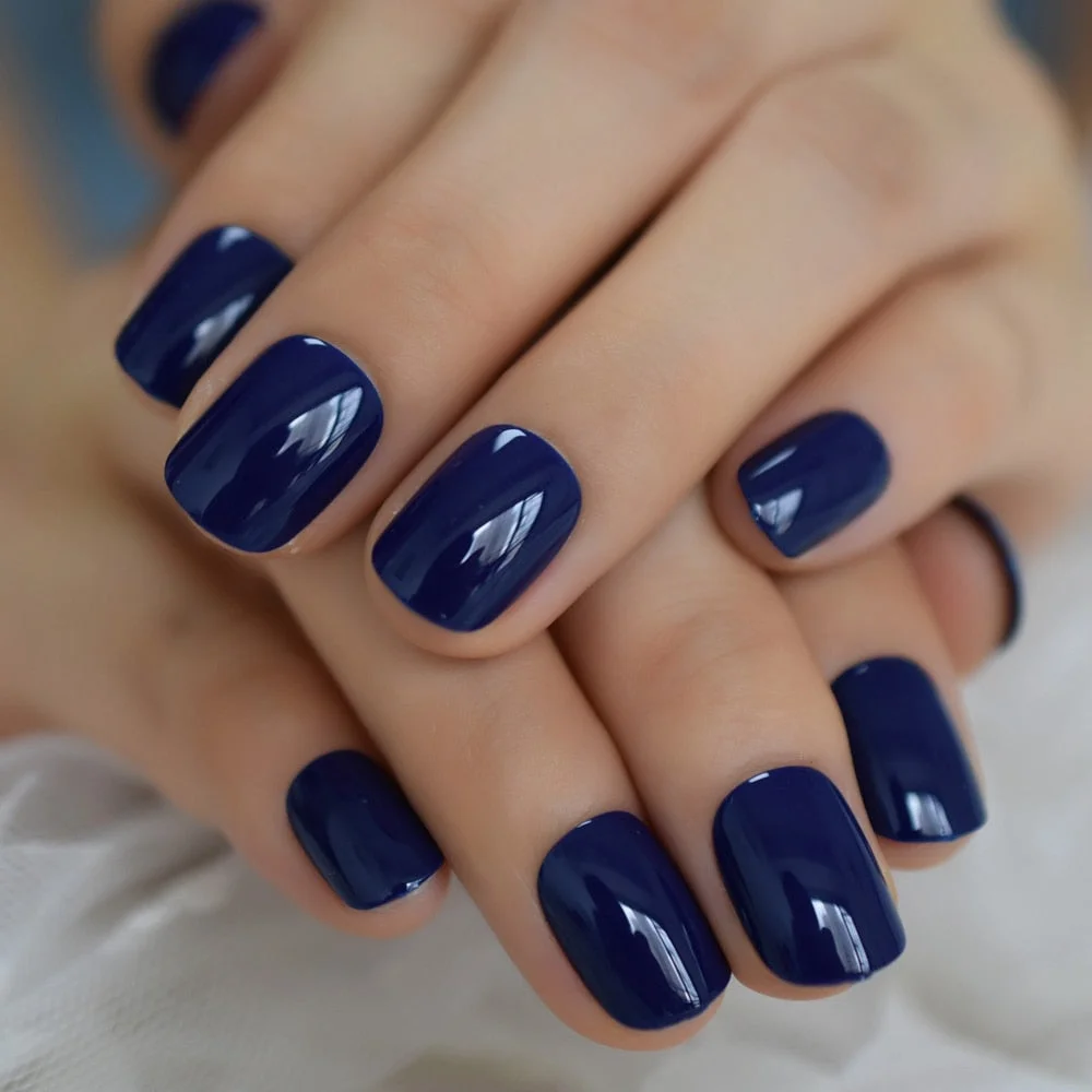 Petie Gelnails Diamond Blue Shiny Short Round Fake Nails Short Natural Full Cover Tips UV Shiny Nail Kit with Adhesive Tabs