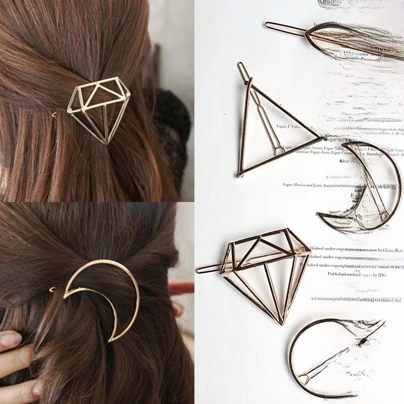 Minimalist Moon Alloy Plating Hair Clip 1 Piece