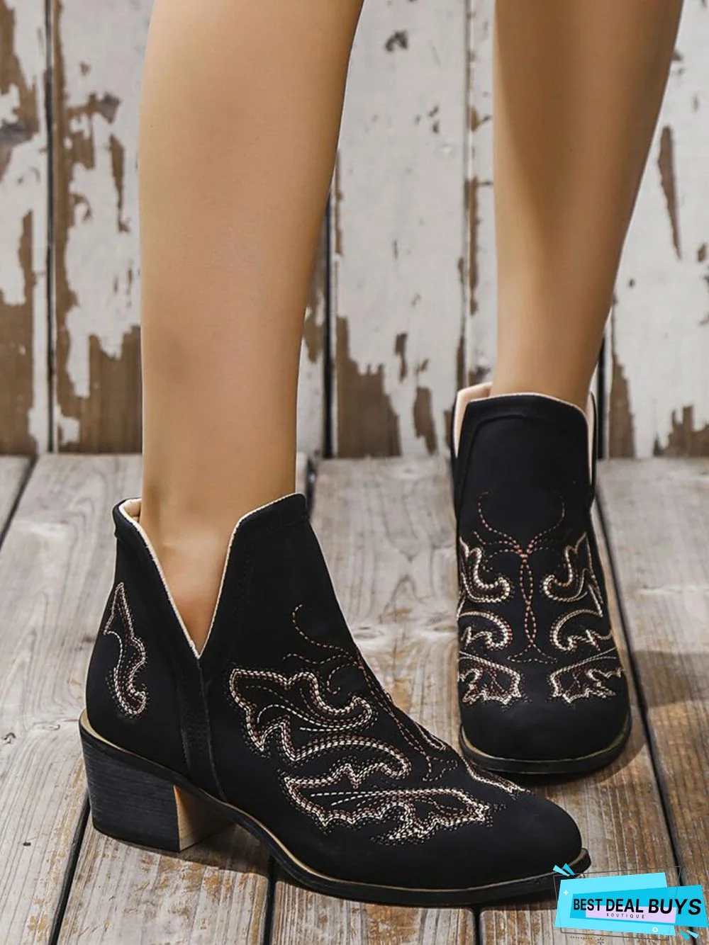 West Style Embroidered Detail Chunky Heeled Booties