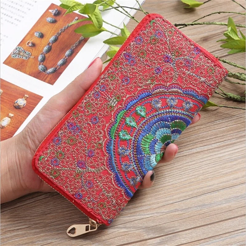 Women Ethnic National Retro Butterfly Flower Bag Handbag Coin Purse Embroidered Lady Clutch Tassel Small Flap Summer Bolsa