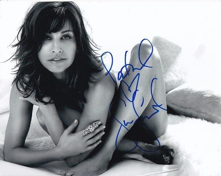 GINA GERSHON Autographed Signed Photo Poster paintinggraph - To Patrick