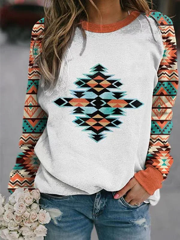 Women Long Sleeve Scoop Neck Floral Printed Graphic Top
