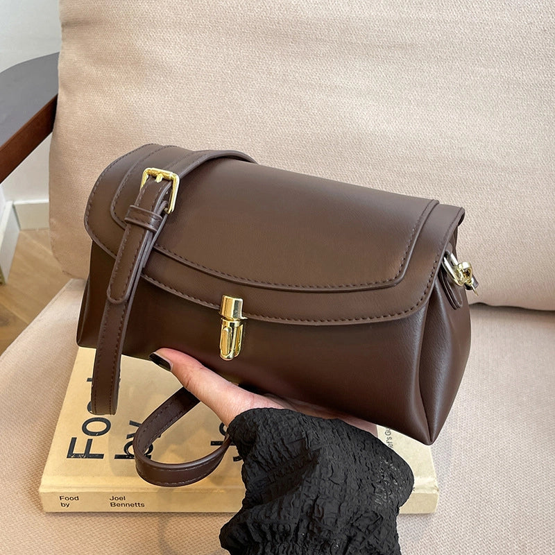 Advanced Texture 2024 New Korean Style Retro Small Square Bag Fashion Soft Leather Shoulder Bag Female Online Influencer Messenger Bag