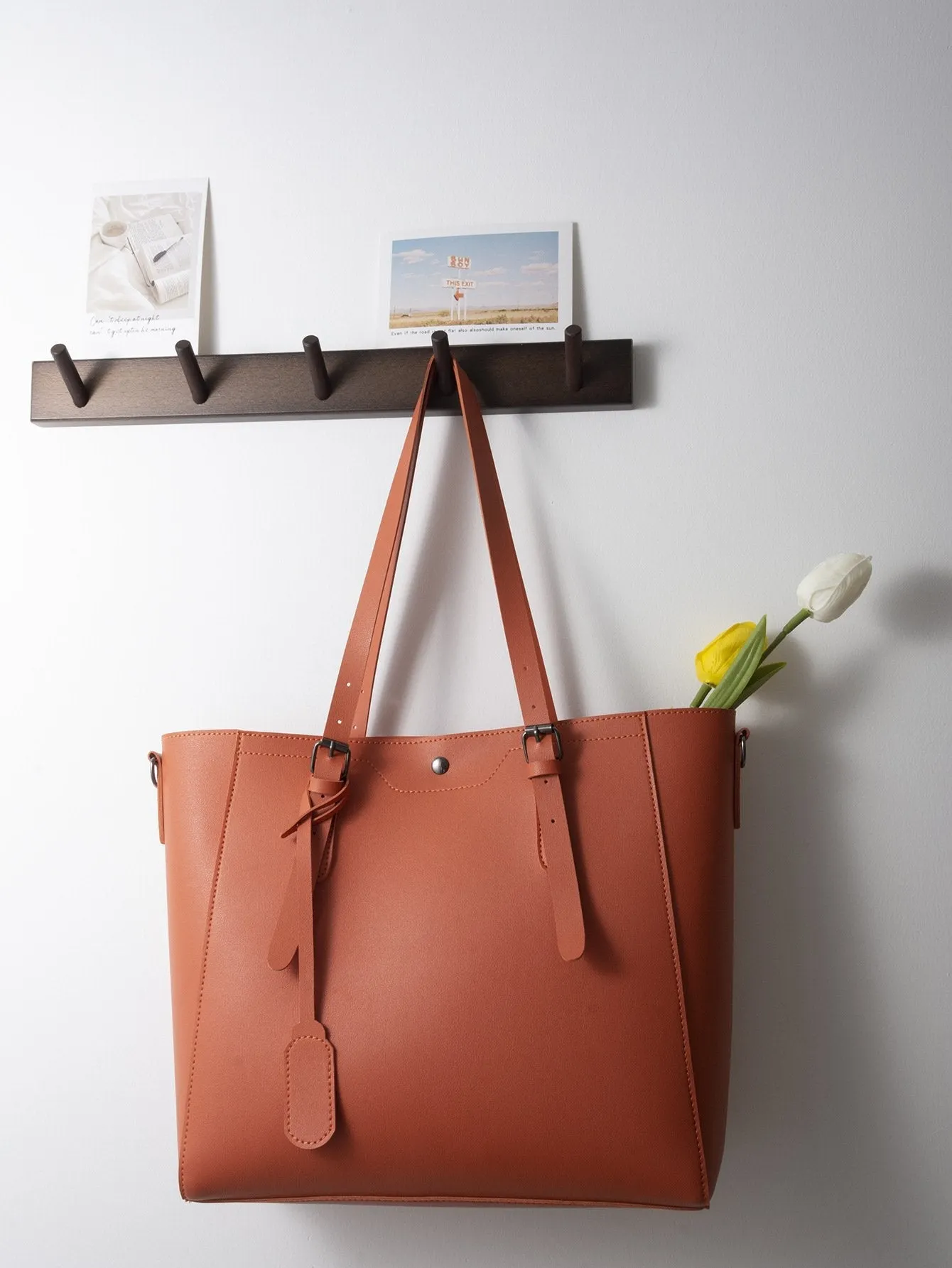 2022 New Retro Tote Women's Bag Shoulder-length Hand-held Slung Large-capacity Fashion Women's Bag