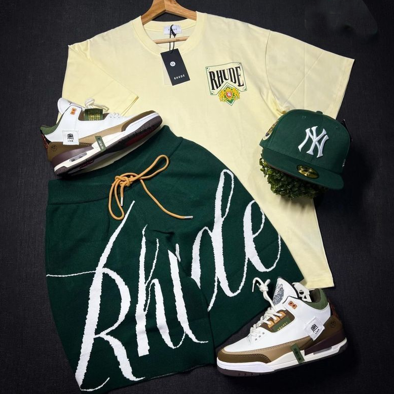 Rhude Simple Letters T-Shirt And Shorts Co-Ord