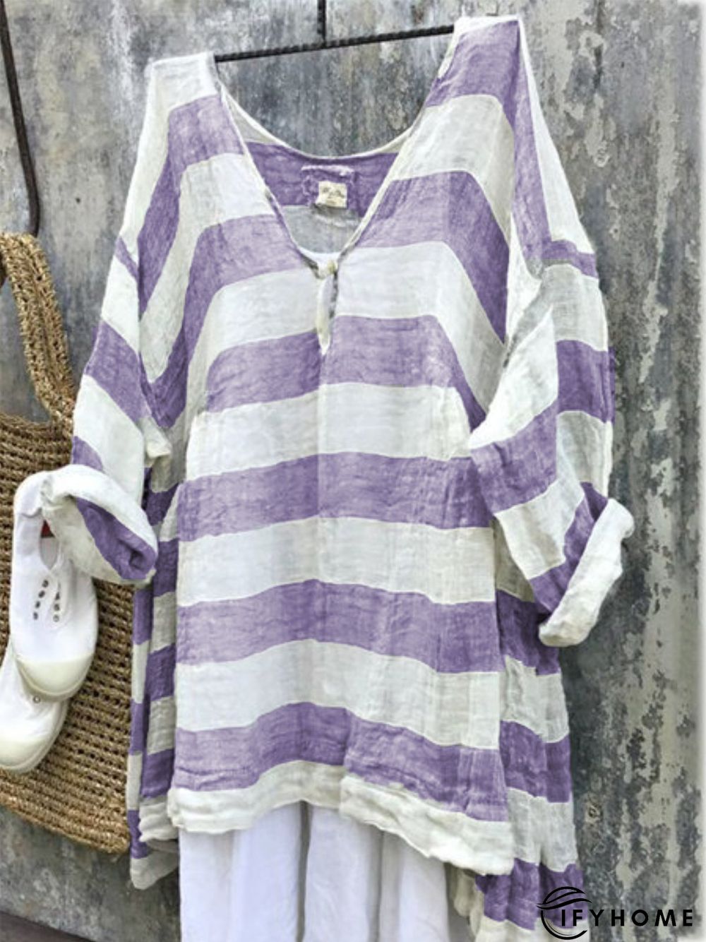 Casual 3/4 Sleeve V Neck Striped Bat Sleeve Top | IFYHOME
