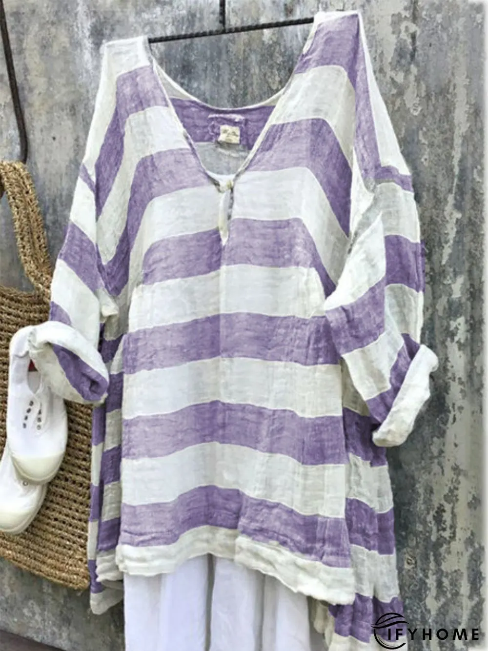 Casual 3/4 Sleeve V Neck Striped Bat Sleeve Top | IFYHOME
