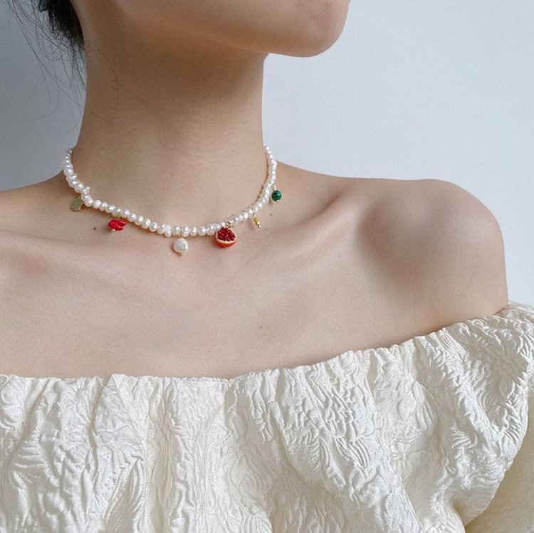 Fruit pearl necklace