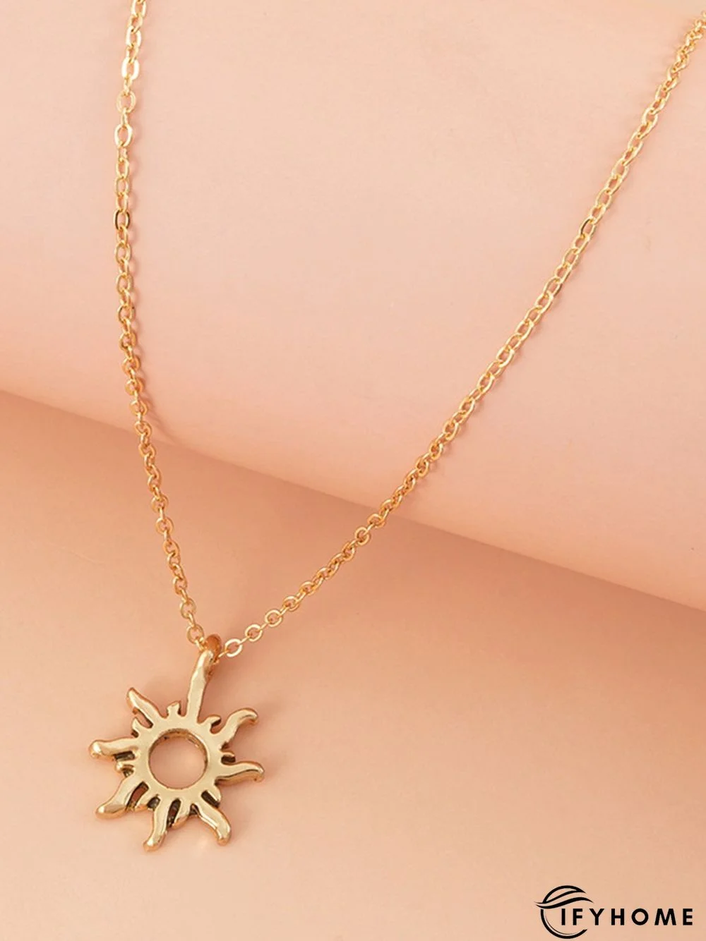 Simple Sunflower Alloy Necklace | IFYHOME