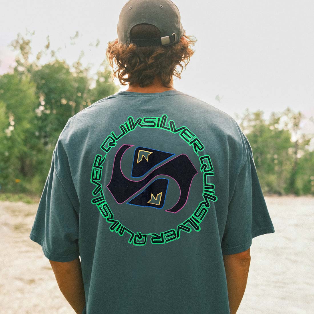 Unisex Vintage 90s Quiksilver Surf Short Sleeve Beach Casual T-Shirt / [blueesa] /