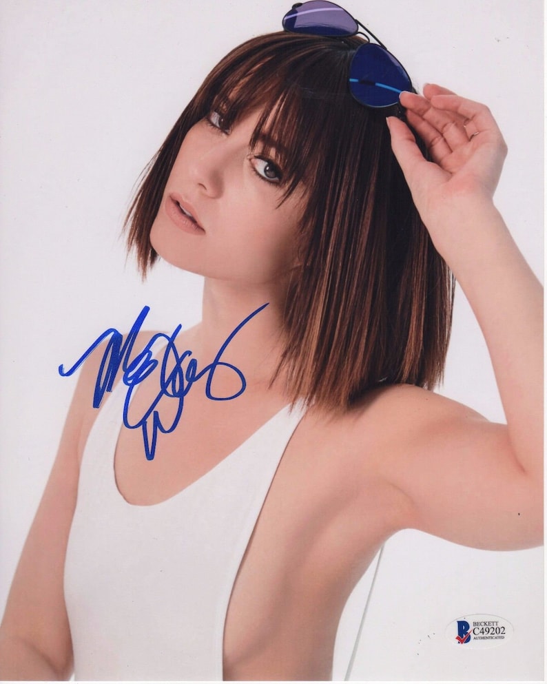 mary elizabeth winstead 8 x10 20x25 cm Autographed Hand Signed Photo Poster painting