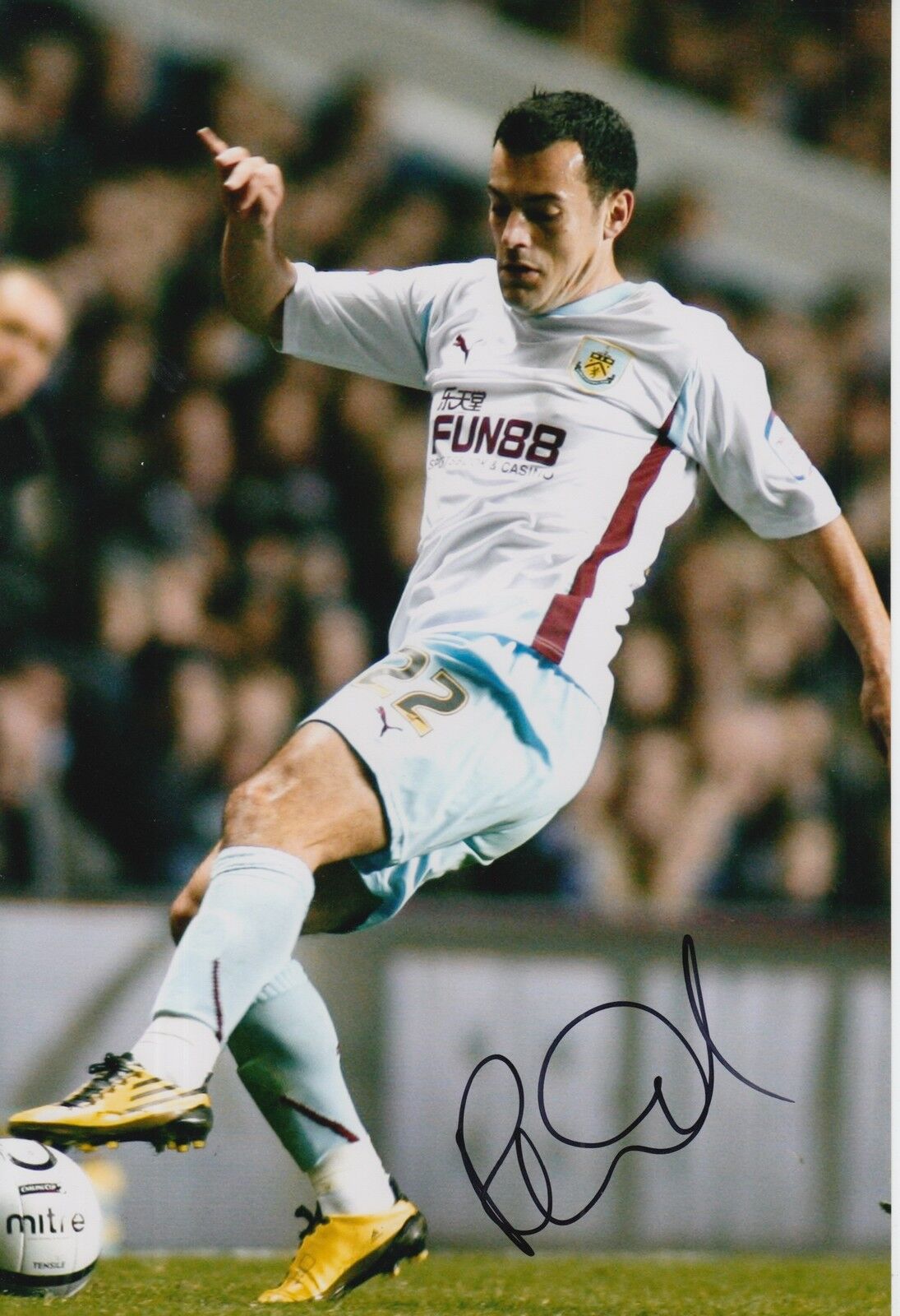 BURNLEY HAND SIGNED ROSS WALLACE 12X8 Photo Poster painting.