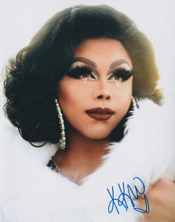 Kalorie Karbdashian Williams (RuPaul's Drag Race) signed 8x10 Photo Poster painting In-person