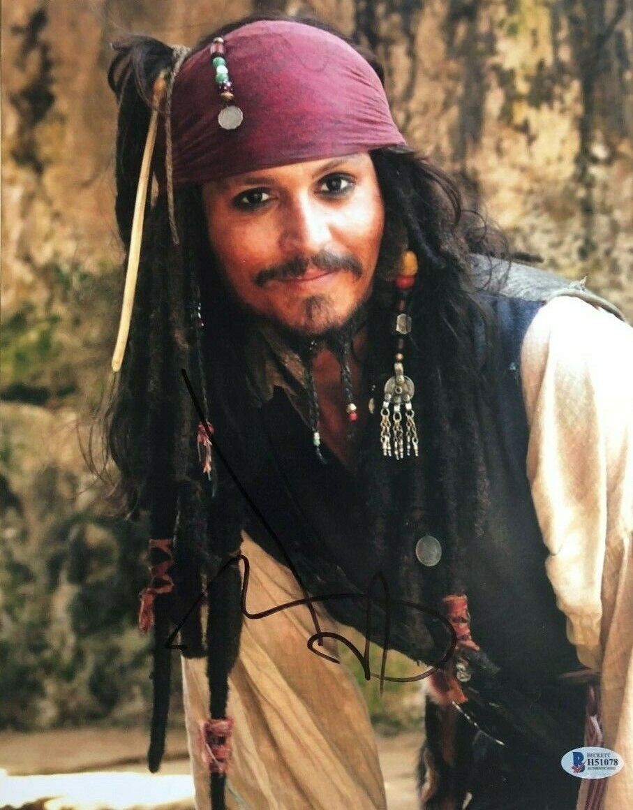 Johnny Depp signed autographed 11x14 Photo Poster painting Pirates Jack Sparrow BECKETT COA