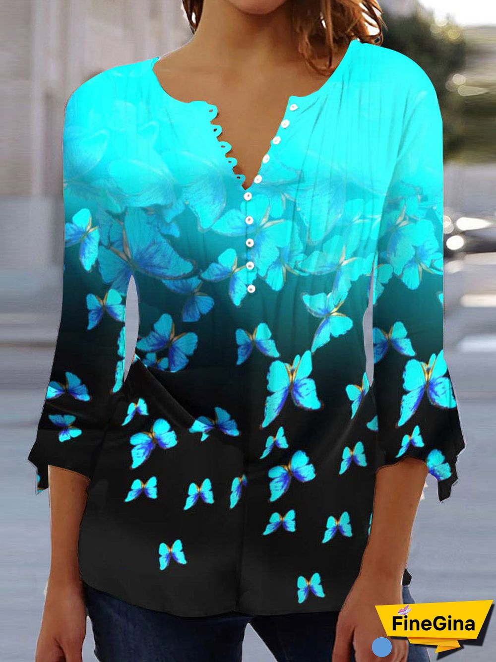 Women's Colorblock Butterflies Printed 3/4 Sleeve V-neck Top