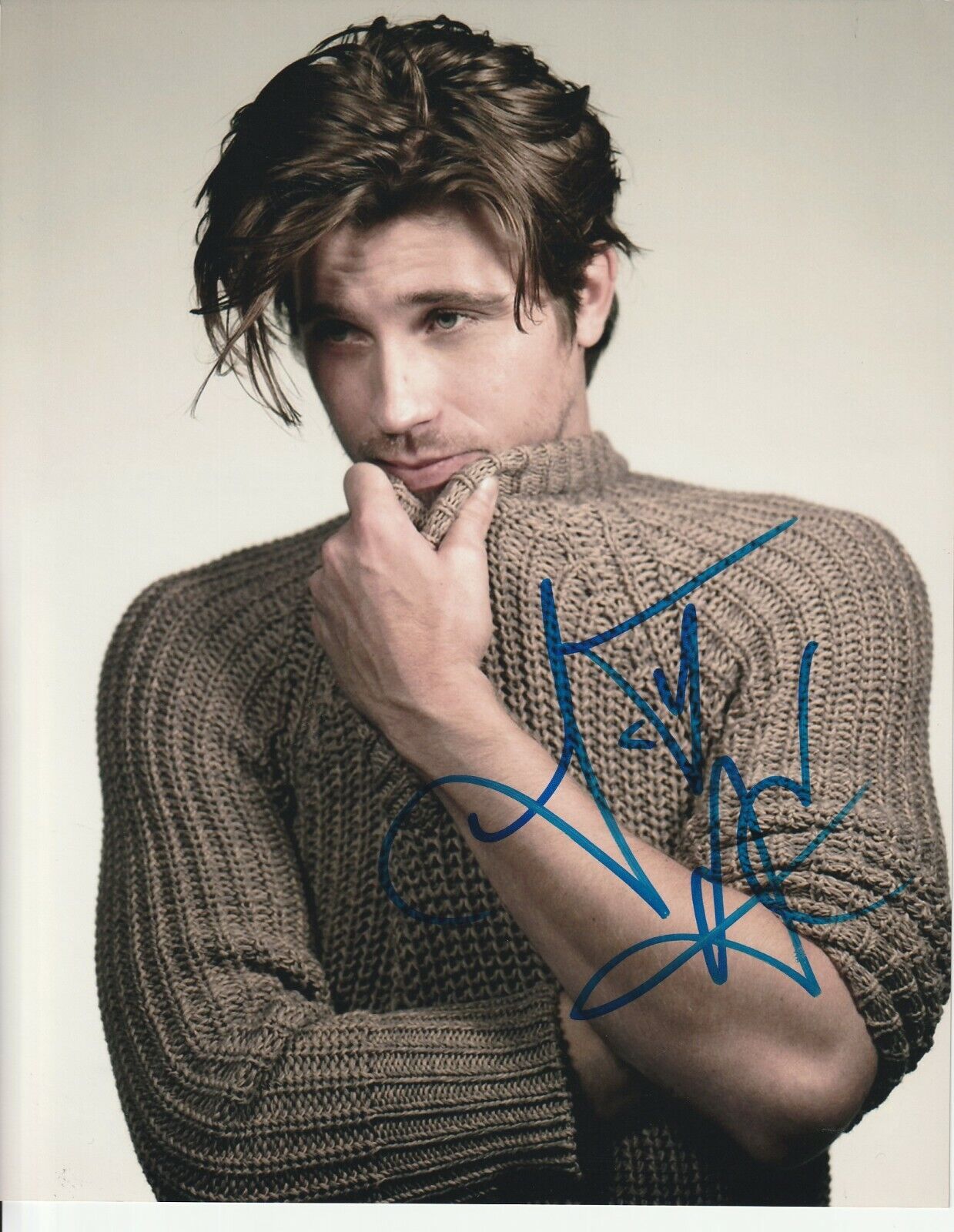 Garrett Hedlund (TV's Mosaic star) Signed Photo Poster painting