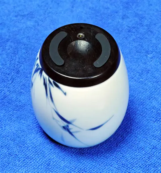 青花瓷工艺，紫光檀木雕，蓝牙音箱，摆件，小音箱