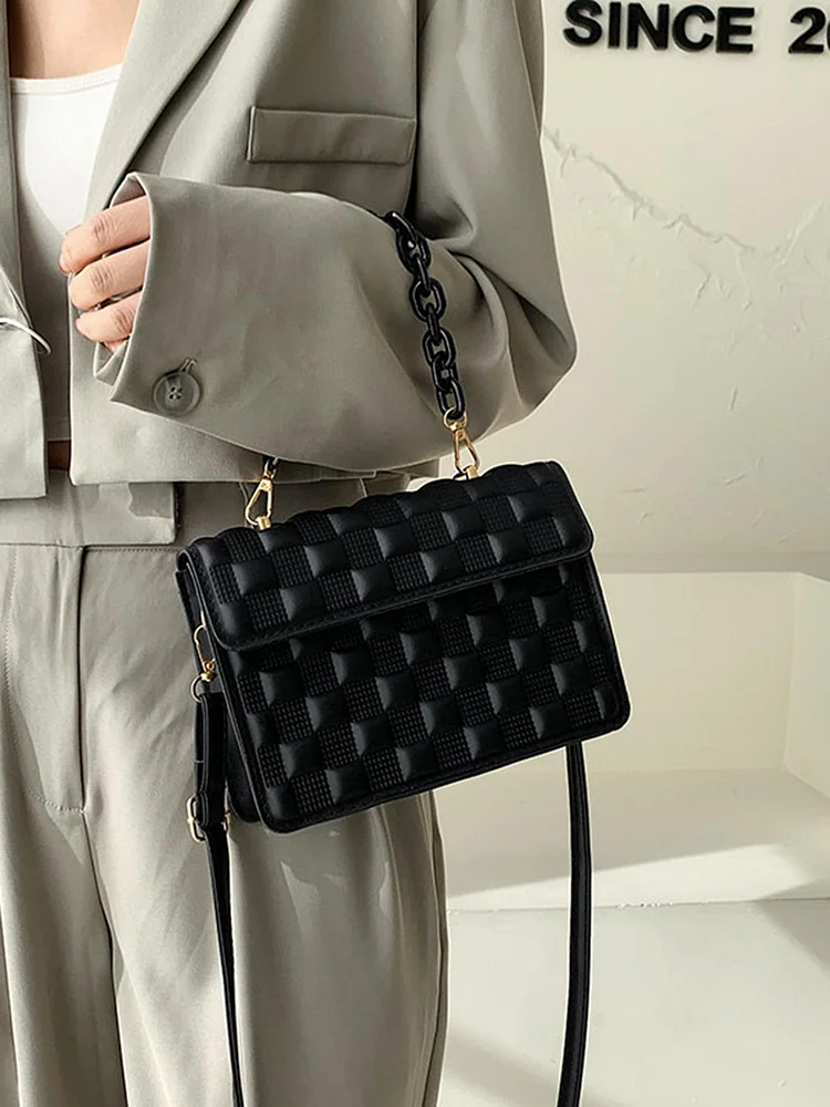 Checkered Embossed Chain Shoulder Bag shopify Stunahome.com
