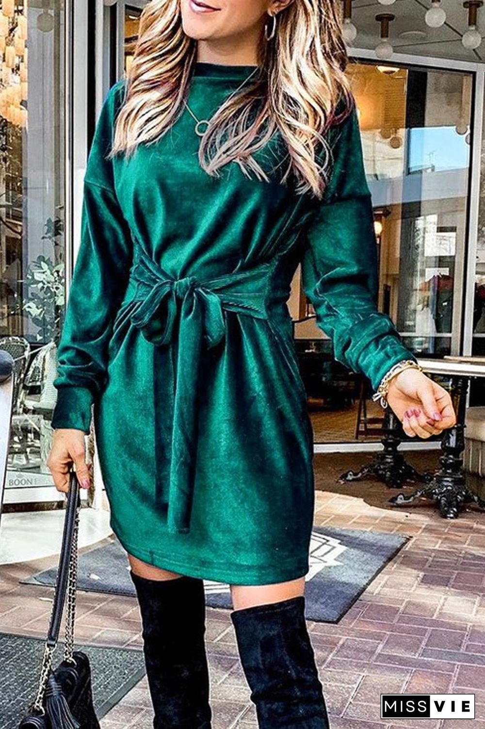 Pleuche Round Neck Dress(With Belt)