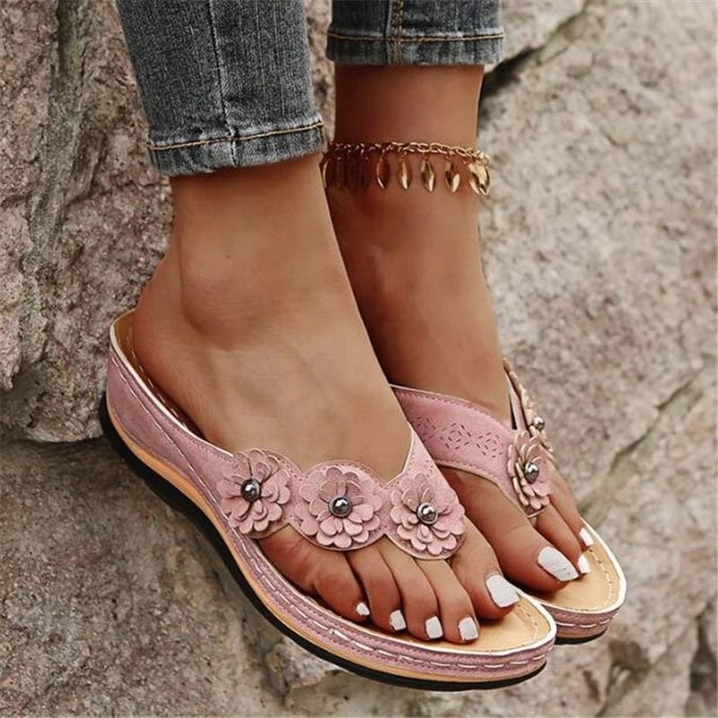 Lightweight Flowers Clip Toe Sandals