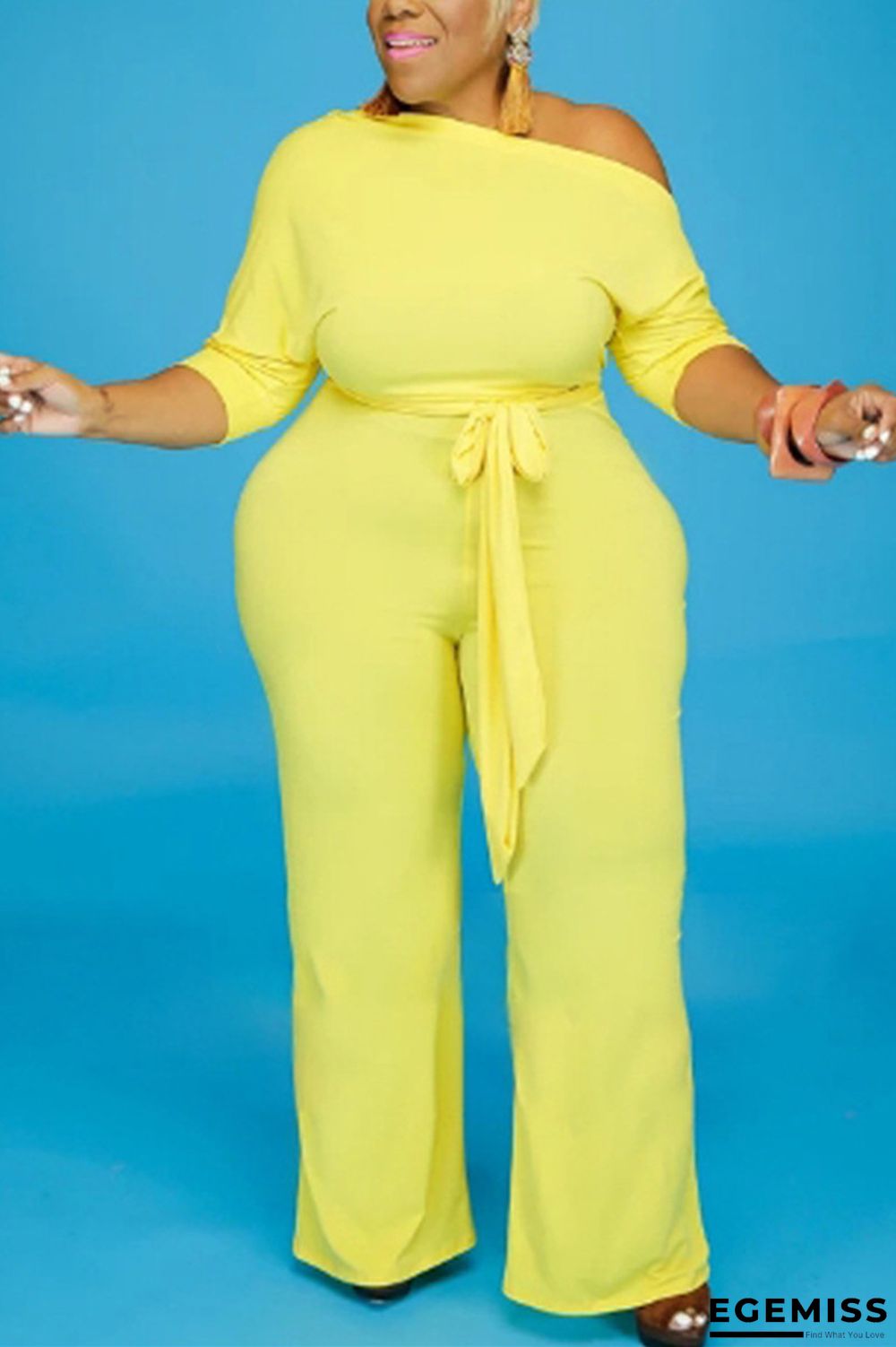 Yellow Fashion Casual Solid Basic Oblique Collar Plus Size Jumpsuit | EGEMISS