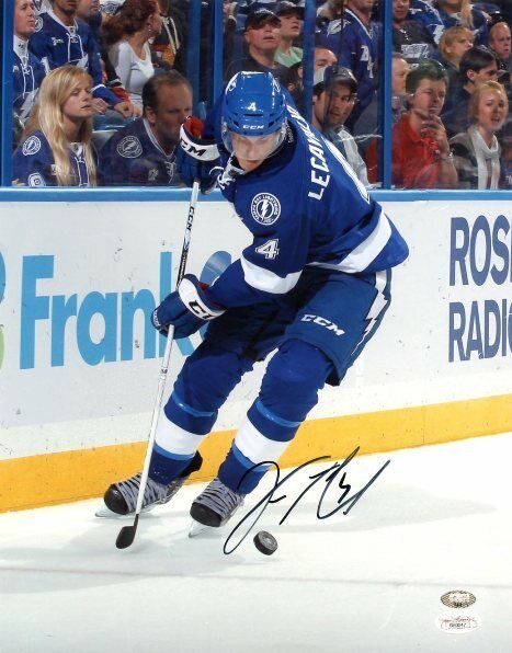 Vincent Vinny Lecavalier Signed Tampa Bay Lightning 11x14 Photo Poster painting - JSA COA