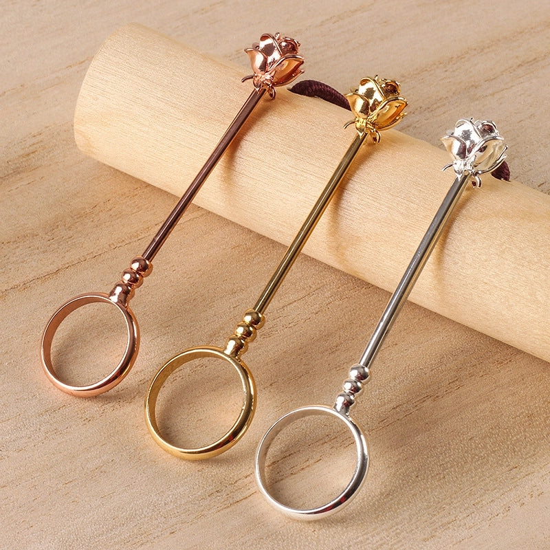 Casual Vacation Solid Color Brass Ring Cigarette Holder