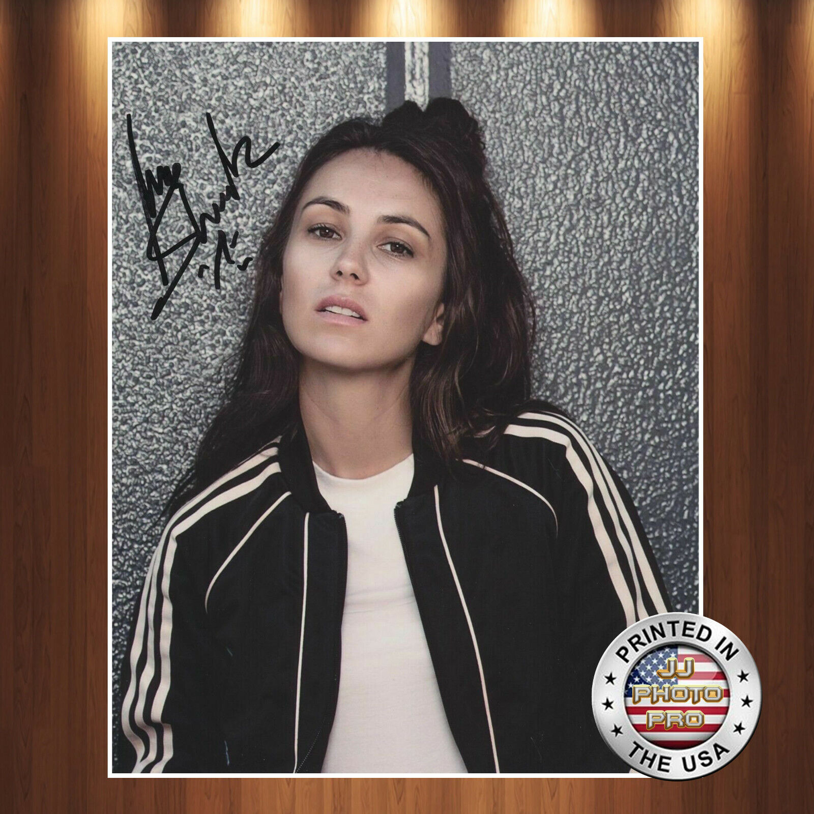 Amy Shark Autographed Signed 8x10 Photo Poster painting REPRINT