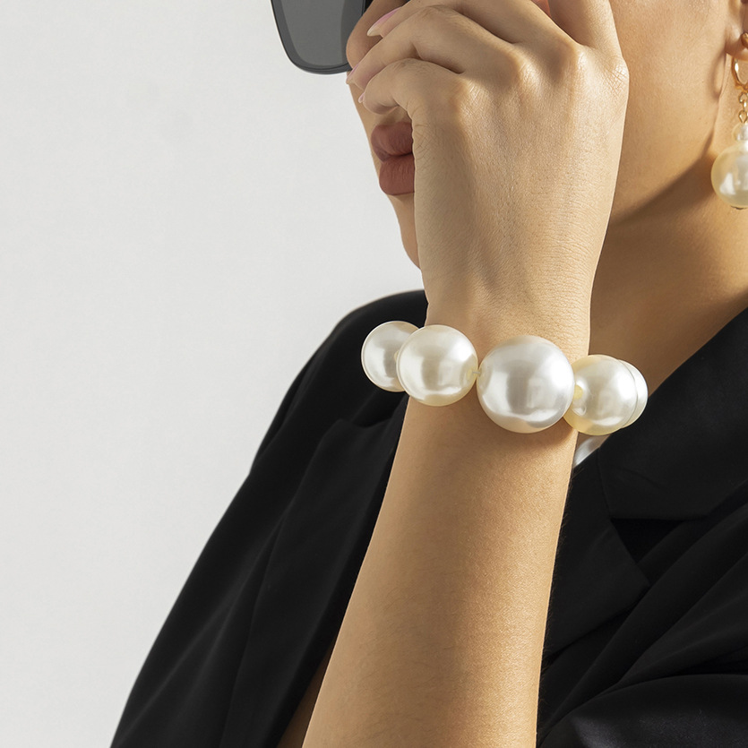 Vintage Pearl Jewelry