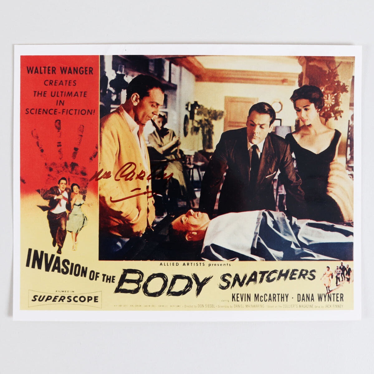 Kevin McCarthy Signed Photo Poster painting 8x10 Invasion of the Body Snatchers - COA JSA