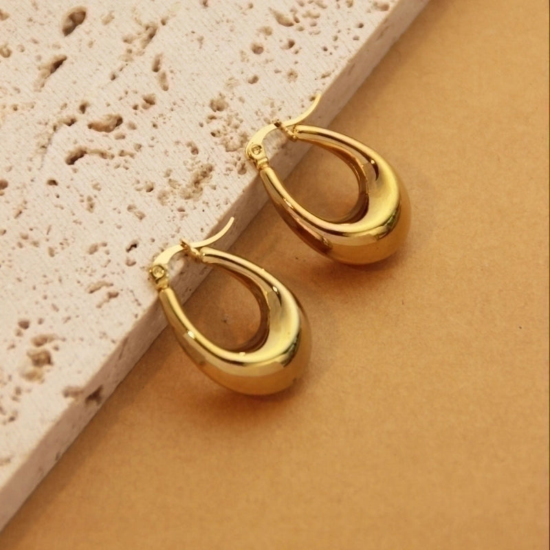 1 Pair Retro Minimalist C Shape U Shape Solid Color Plating Titanium Steel 18k Gold Plated Earrings