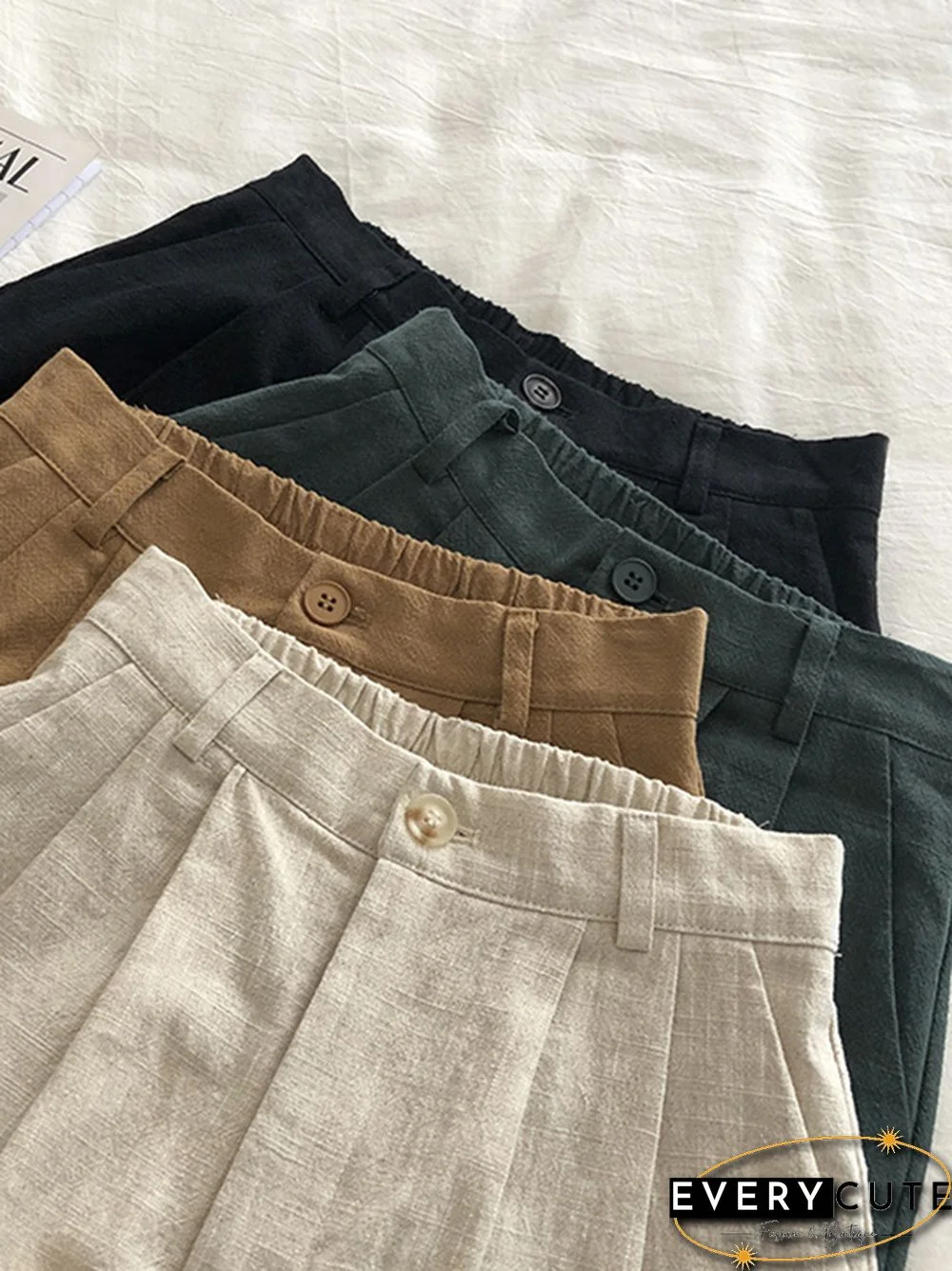 Loose Wide Leg Elasticity Pleated Solid Color Shorts