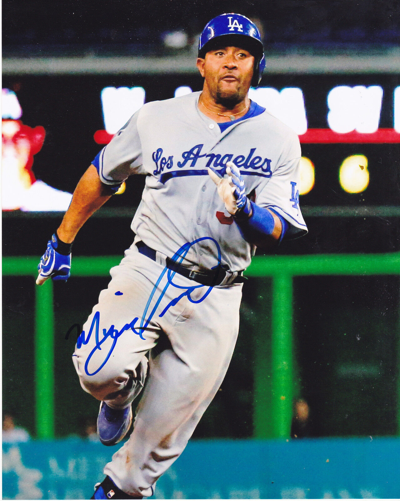 MIGUEL OLIVO LOS ANGELES DODGERS ACTION SIGNED 8x10