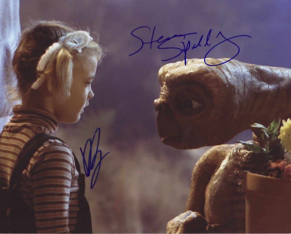 ET - STEVEN SPIELBERG & DREW BARRYMORE AUTOGRAPH SIGNED PP Photo Poster painting POSTER