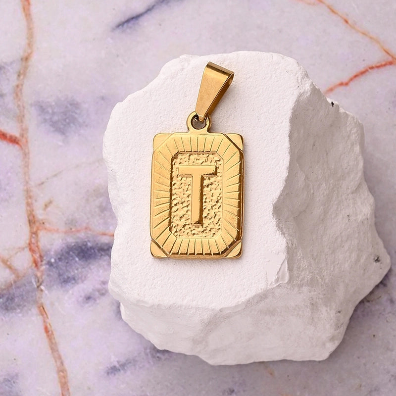 1 Pc/Package 27x17mm 10x5mm 304 Stainless Steel 18K Gold Plated Letter Simple Polished Pendant Jewelry Accessories