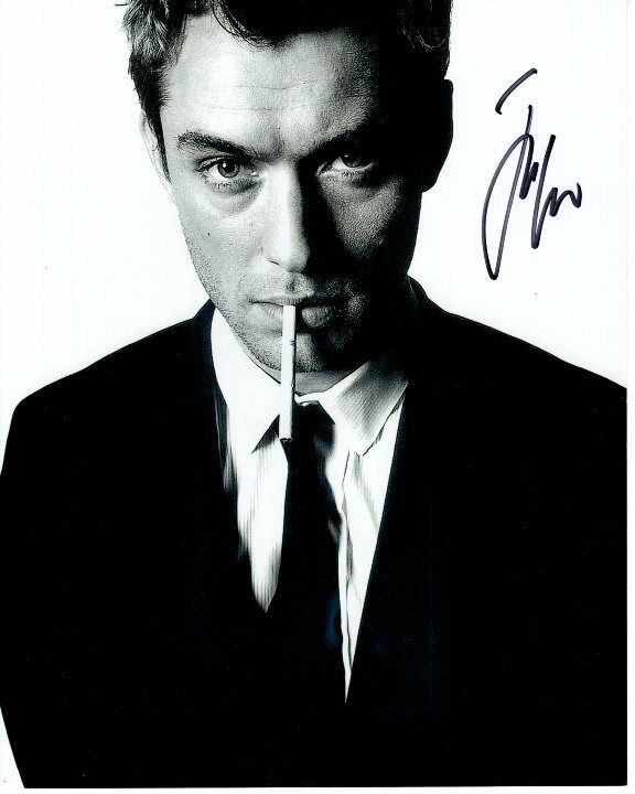 JUDE LAW signed autographed 8x10 SMOKING Photo Poster painting