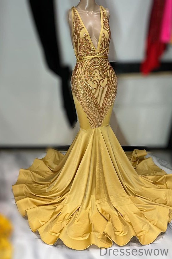 Dresseswow Gold Deep V-Neck Mermaid Prom Dress With Sequins Sleeveless