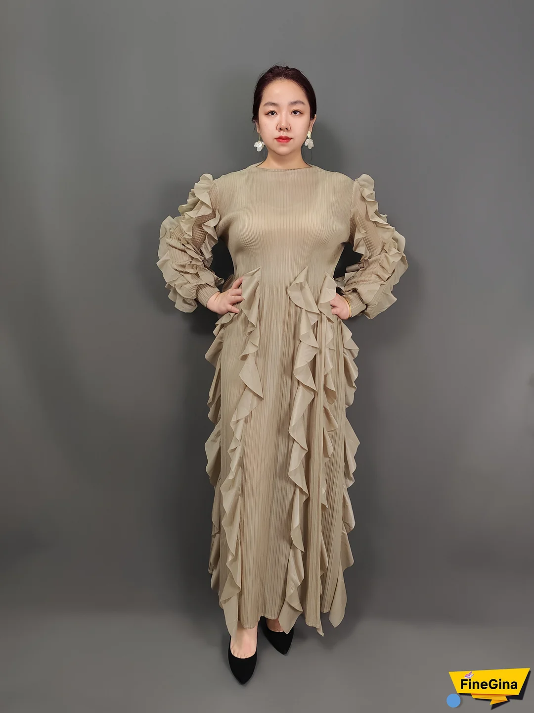 Women's Elegant Pleated Maxi Dress - Solid Purple Round Neck Long Sleeve With Elastic Waistband, Flowy Loose Fit For Parties Weddings Office & Casual Attire, All-Season Versatile Hand Wash Only, Long Sleeve Maxi Dress, Formal Event Attire