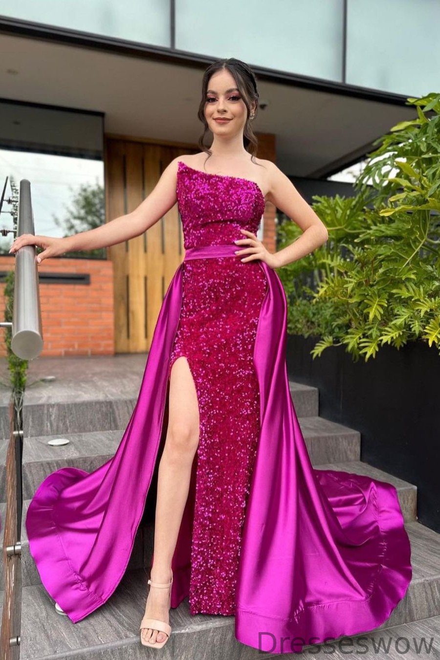 Dresseswow Fuchsia Strapless Sleeveless Mermaid Prom Gown With Split Overskirt Sequins