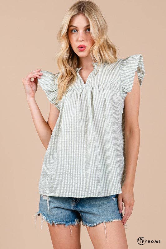 Ces Femme Plaid Notched Ruffled Cap Sleeve Blouse | IFYHOME
