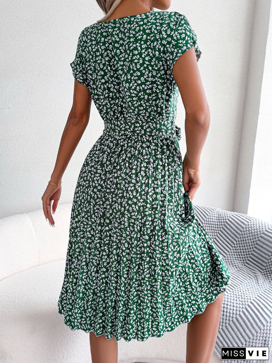 Ditsy Floral Pleated Belted Dress