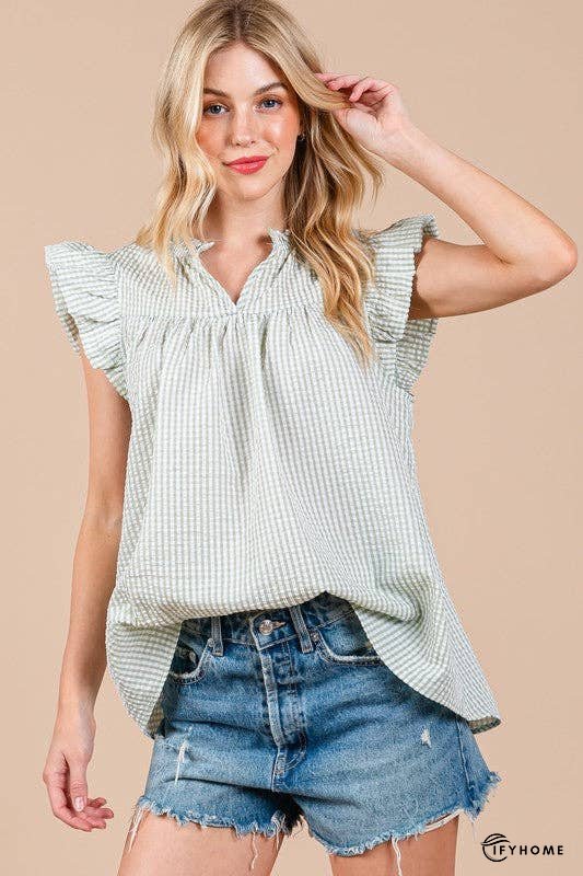 Ces Femme Plaid Notched Ruffled Cap Sleeve Blouse | IFYHOME