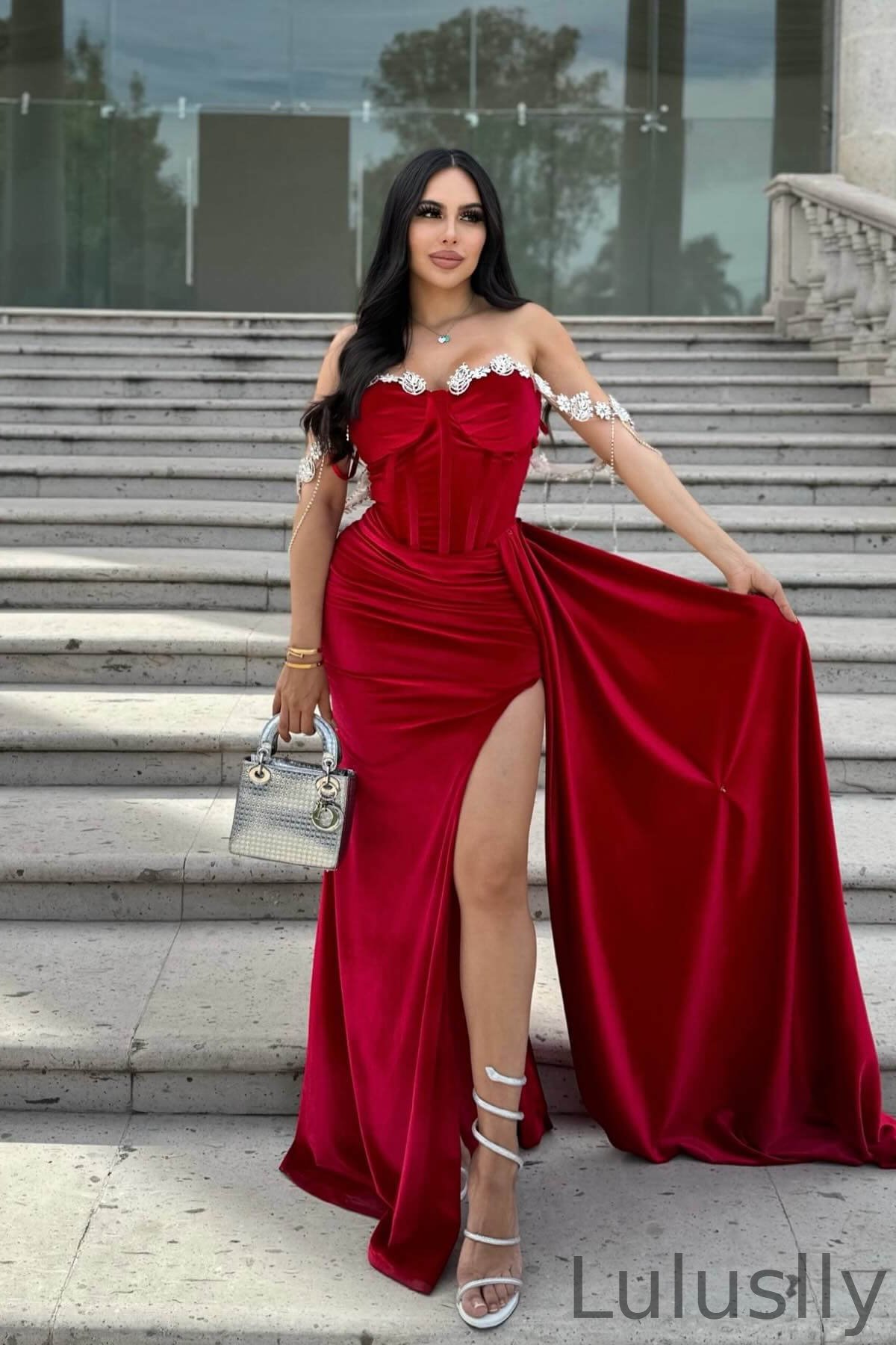 Luluslly Red Sweetheart Off-the-Shoulder Mermaid Prom Dresses With Split Ruffles Beads