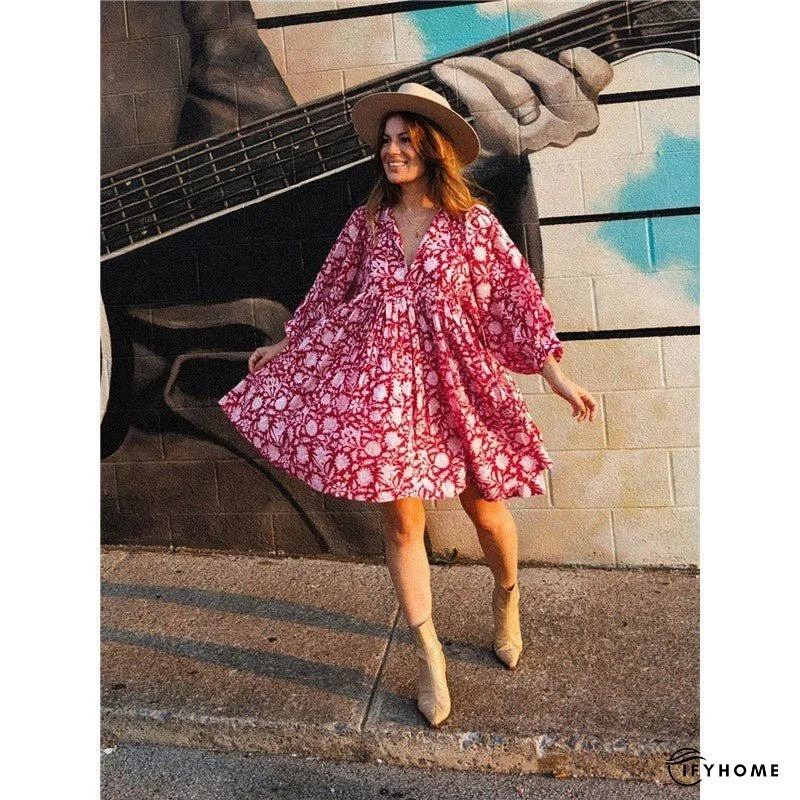 Half Sleeves V-Neck Floral Printed Casual Loose Mini Dress | IFYHOME