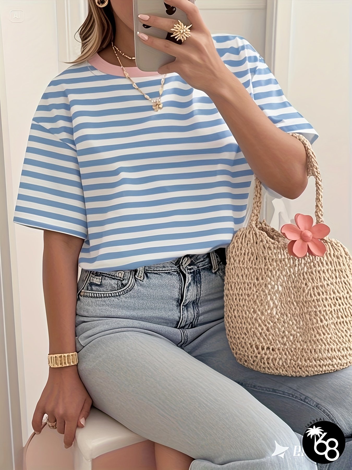 Womens Casual Striped Crewneck T-Shirt Short Sleeve Light Blue White Vertical Stripes Soft | 168DEAL