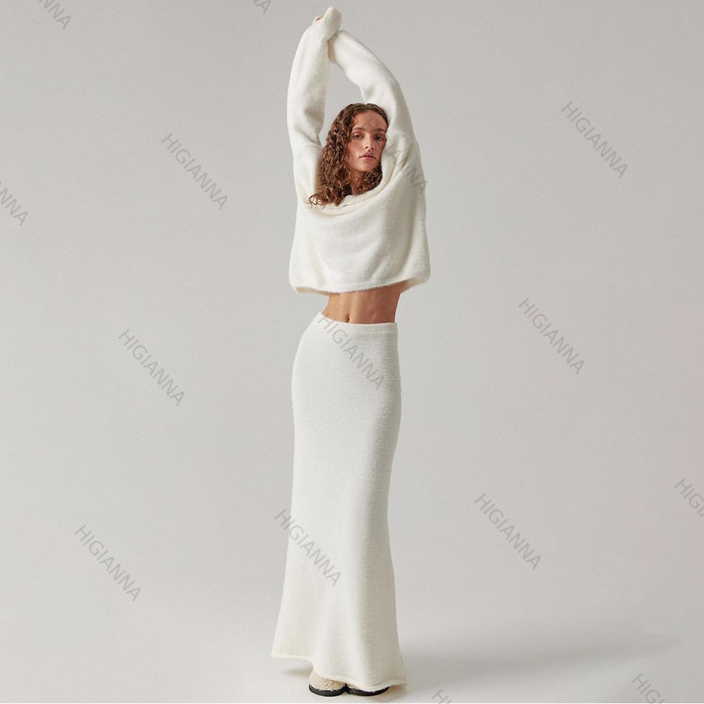 V - Neck Knit Top and Maxi Skirt Set - HIGIANNA&reg;