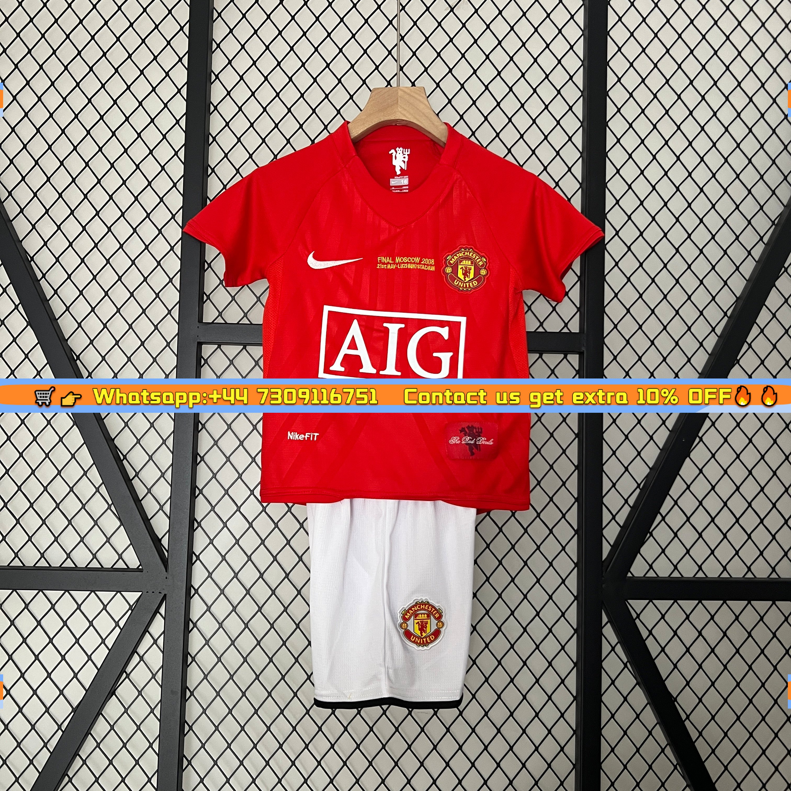 Manchester United Retro 2007-08 Home Stadium Kids Kit